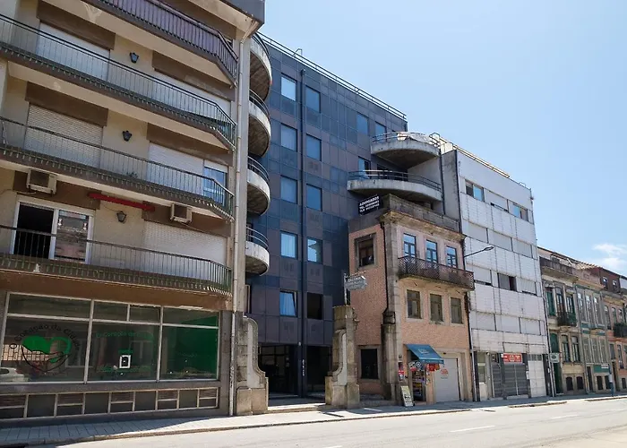 Dennis Family Friendly House By Rdc Appartement Porto