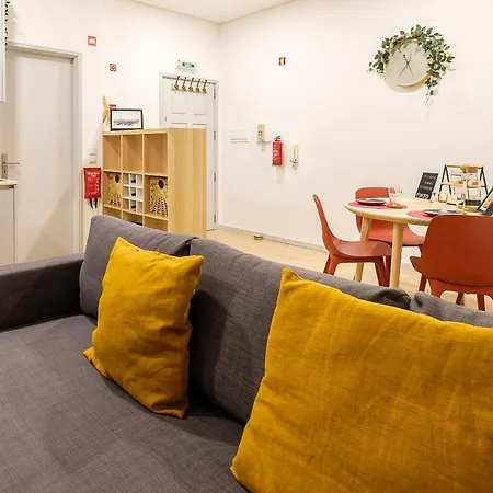 Dennis Family Friendly House By Rdc Apartamento