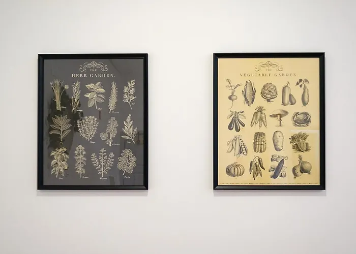 아파트 Dennis Family Friendly House By Rdc *